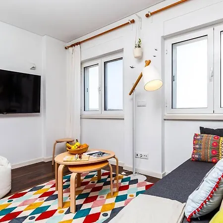 Sunny Designer Flat With Ac & View * Lisboa