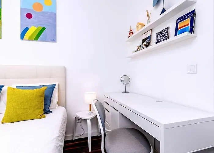 Stylish Sunny With Ac Amazing View And Fast Wifi Lisbon