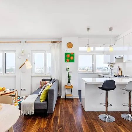 Cozy Bright Space With Landscape And Air Conditioner